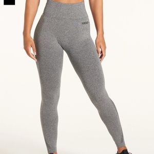 Pursue Fitness Hope Scope Charcoal Seamless leggings